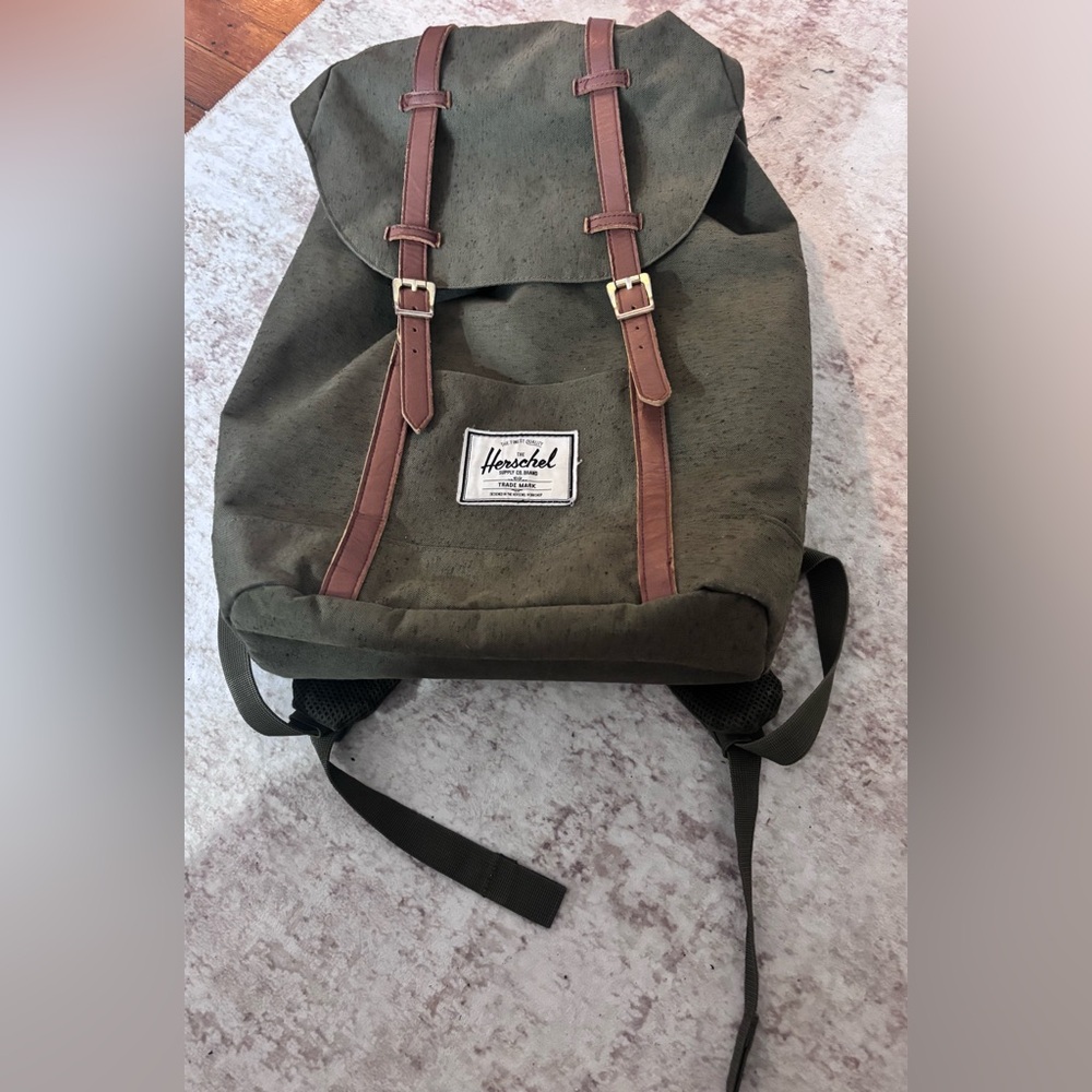Herschel Supply Co Retreat Backpack School Laptop Book Bag
